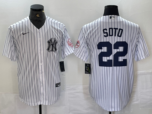 Men's New York Yankees Juan Soto #22 White Limited Player Jersey