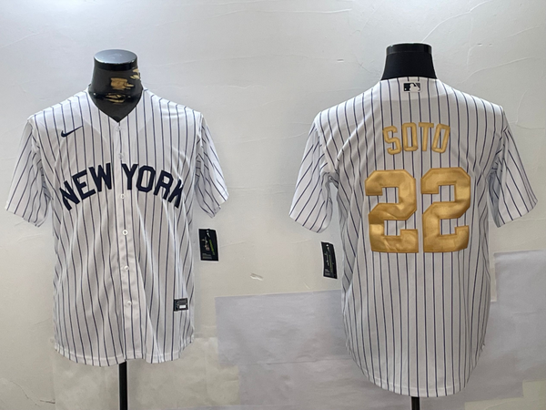 Men's New York Yankees Juan Soto #22 White Game Player Jersey