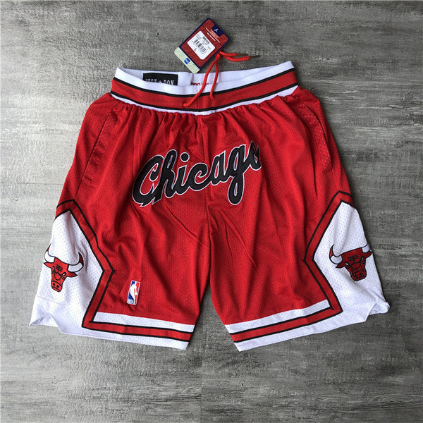 Men's NWT Chicago Bulls 1997-98 Vintage Basketball Game Shorts Red