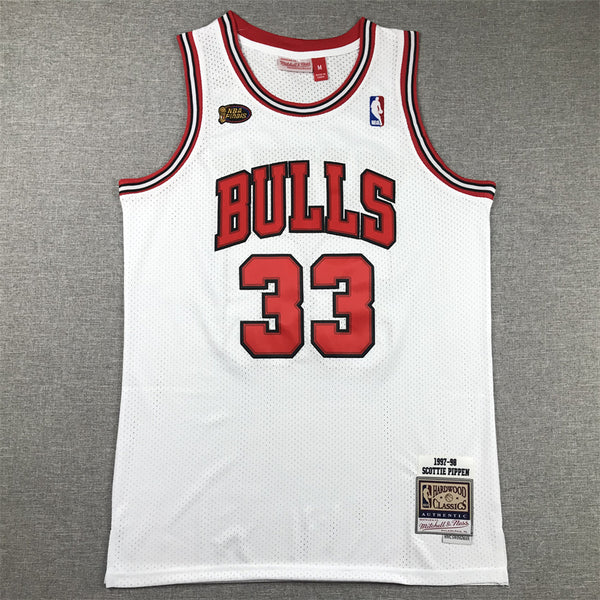 Men's Chicago Bulls Scottie Pippen 1997-98 White Hardwood Classics Swingman Jersey